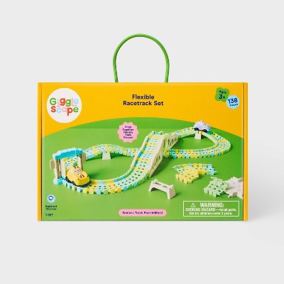 Flexible Racetrack and Car - 139pc - Gigglescape
