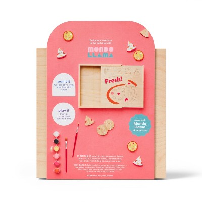 Valentine's Craft Paint - Your - Own Mini Pizza Tic - Tac - Toe Kit - Mondo Llama