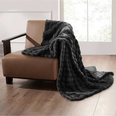Brookstone Coziest Oversized Throw Bubble Fur Black
