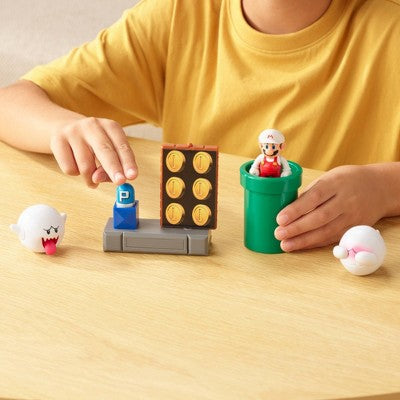 Nintendo Super Mario Spinning Spirit House Diorama Action Figure Playset
