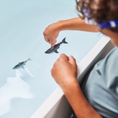 Robo Alive Robotic Swimming Shark - Gray