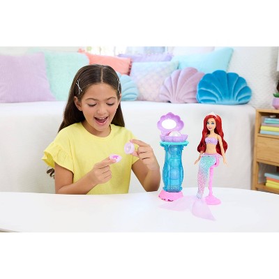 Disney Princess Ariel Vanity Pop Mermaid 11.8" Doll & Vanity 5 Pop-Up Surprises