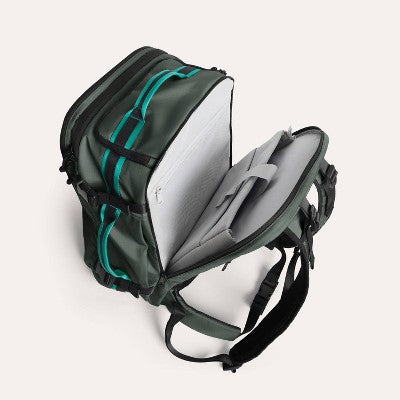 Bagsmart Blast Pro 40L Travel Backpack - Green