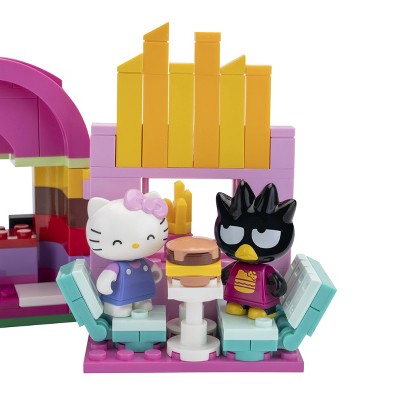 Hello Kitty & Friends Burger Mart with Hello Kitty & Pochacco Building Set