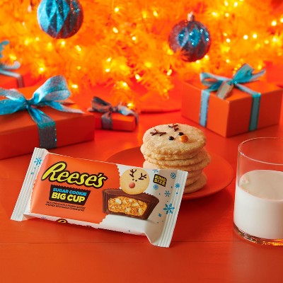 Reese's Christmas Milk Chocolate Peanut Butter Sugar Cookie Candy King Size - 2.6oz