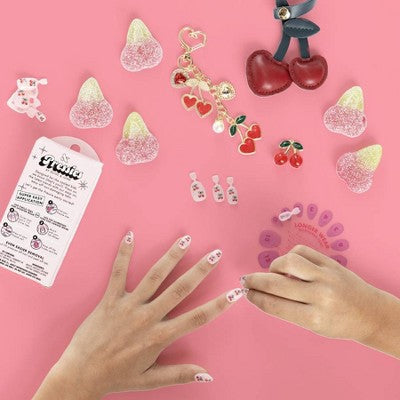 Olive & June Pressies Fake Nails - S/M Round - Cherry Whirl - 28ct