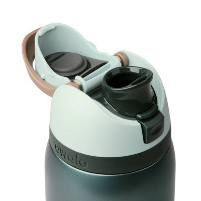 Special Edition Owala 32oz Stainless Steel FreeSip Water Bottle - Wintergreen