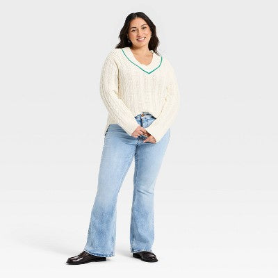 Women's Cable Knit V-Neck Pullover Sweater - Ava & Viv Cream 4X