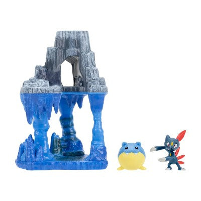 Pokemon Select 6''Ice Cave with Spheal and Sneasel Environment Figure Pack