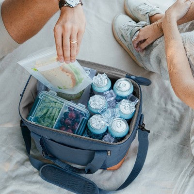 CleverMade Collapsible Tahoe 30 Cans Soft Sided Cooler - Ocean: Water-Resistant with Adjustable Straps