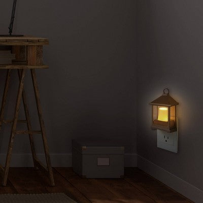 Globe Electric LED On/OFF Switch Flameless Candle Night Light with 2 Light Modes: Plug-In Novelty Nightlight for Kids