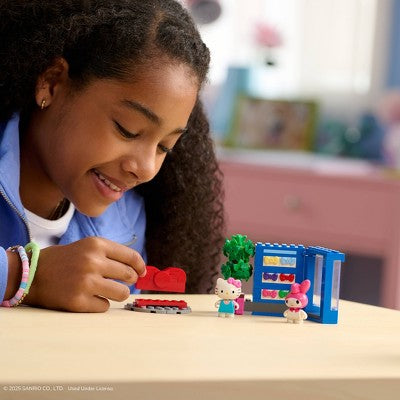 Hello Kitty and Friends Badtz-Maru's Convertible Building Set