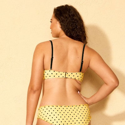Women's Ruffle Edge Medium Coverage Bandeau Bikini Top M