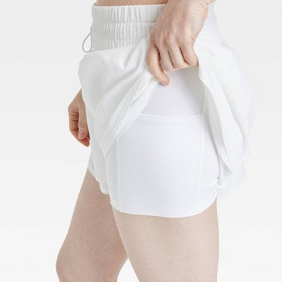 Women's Double Layer Woven Mid-Rise Shorts 2.5" JoyLab White S