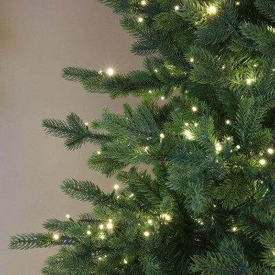 Philips 7.5' Lit Balsam Teardrop Bicolor Multi Function Twinkle Led Lights Autoconnect Foot Pedal with Remote Control (LOCAL PICKUP ONLY)