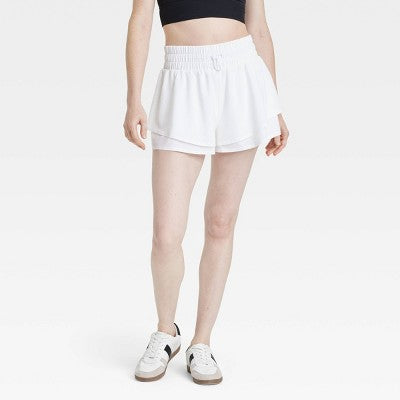 Women's Double Layer Woven Mid-Rise Shorts 2.5" JoyLab White S