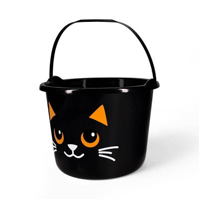 Plastic Basket Cat - Bullseye's Playground