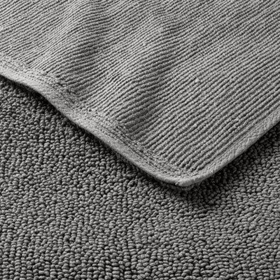 21"x34" Looped Bath Rug Dark Gray - Casaluna