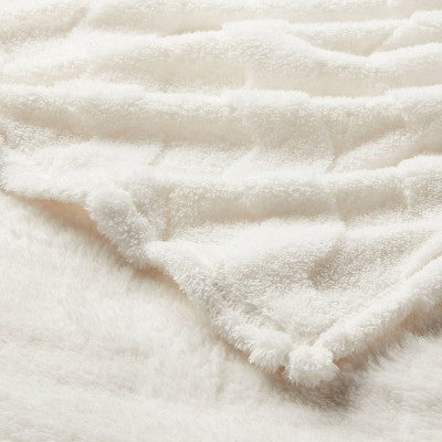 Full/Queen Wavy Jacquard Plush Blanket White - Room Essentials
