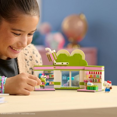 Hello Kitty and Friends Keroppi Mart Building Set with Hello Kitty and Keroppi Minifigures