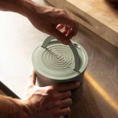 KindTail 40 fl oz Portable 2pc Dog Bowl Set - L - Spruce
