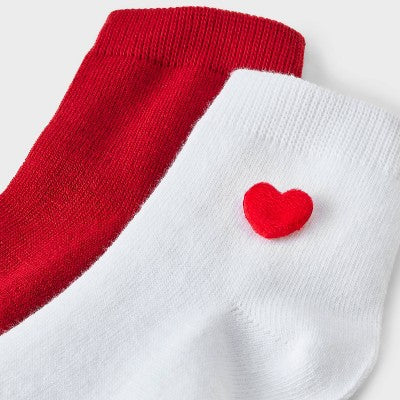 Girls' 2pk 3D Heart Applique Ankle Socks - Cat & Jack Red/White M