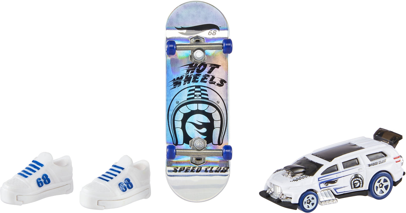 Hot Wheels Skate Tony Hawk Collector Set, Fingerboard, Pair of Skate Shoes & Car (Styles May Vary)